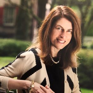 Meet your Posher, Adina